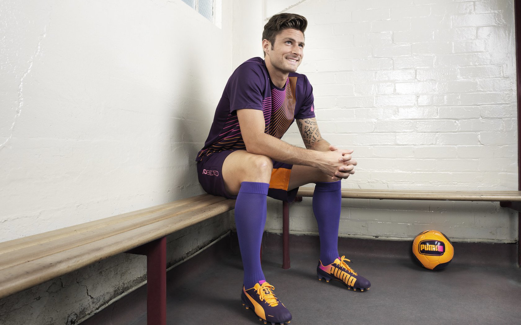 九游娱乐(jiuyou)官网-罗马尼亚队赛制解析：如何在团体赛事中实现从技术到心理的全面提升